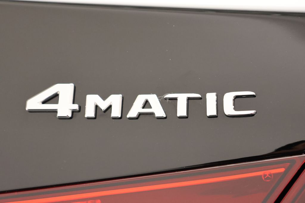 Thumbnail: 2026 Mercedes-Benz C-Class - 10