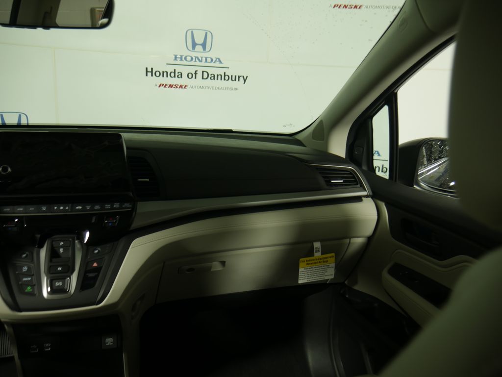 Thumbnail: 2026 Honda Odyssey - 12
