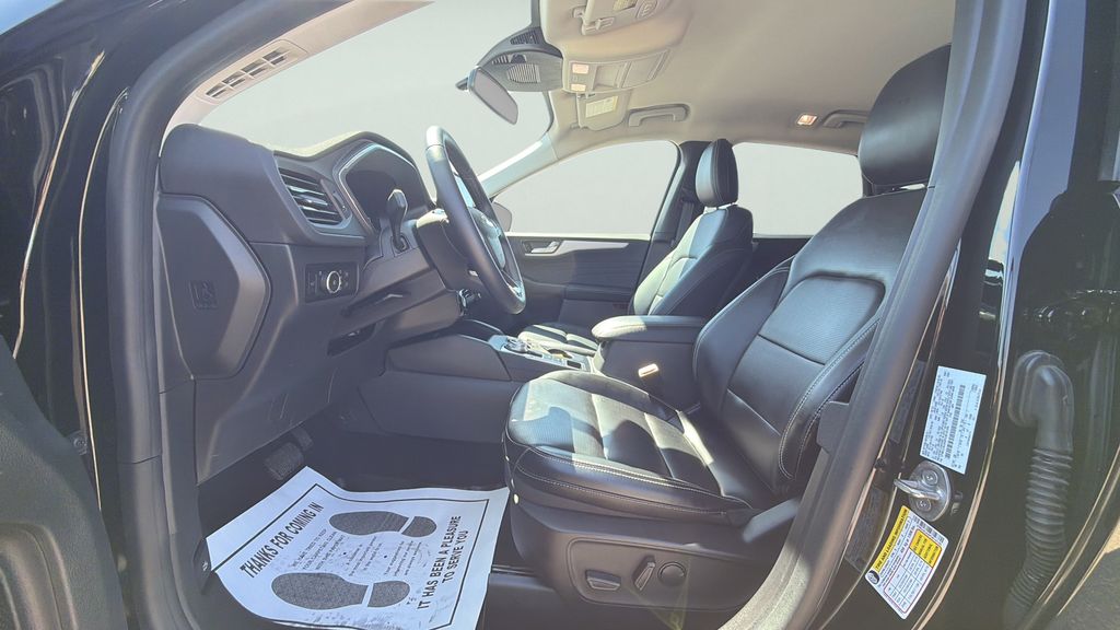 2023 Ford Escape