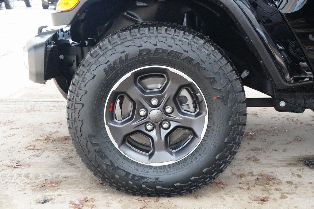 Used Car 2023 Jeep Gladiator  Sport For Sale Under $40,000 In Weatherford, Texas