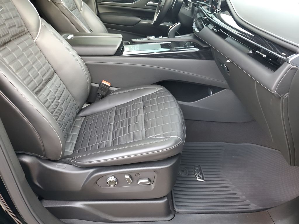 Used Car 2023 Cadillac Escalade Esv  V-series For Sale Under $110,000 In Austin, Texas