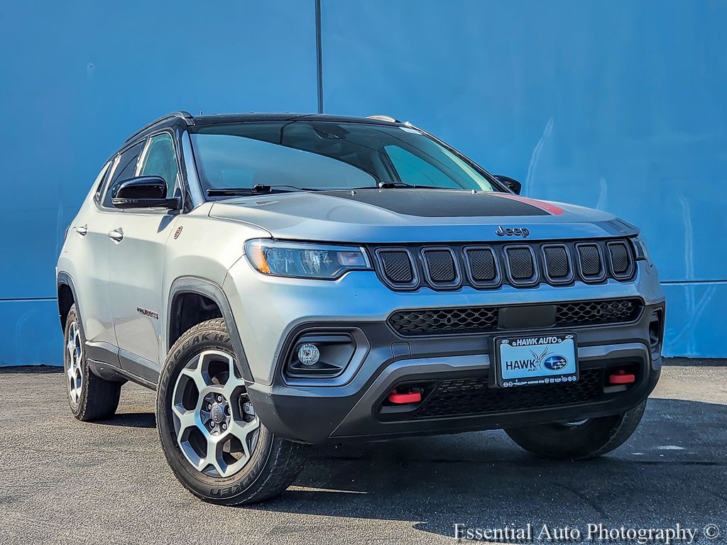 Billet Silver Metallic Clearcoat 2022 Jeep Compass SUV / Crossover Four-Wheel Drive 9-Speed Automatic