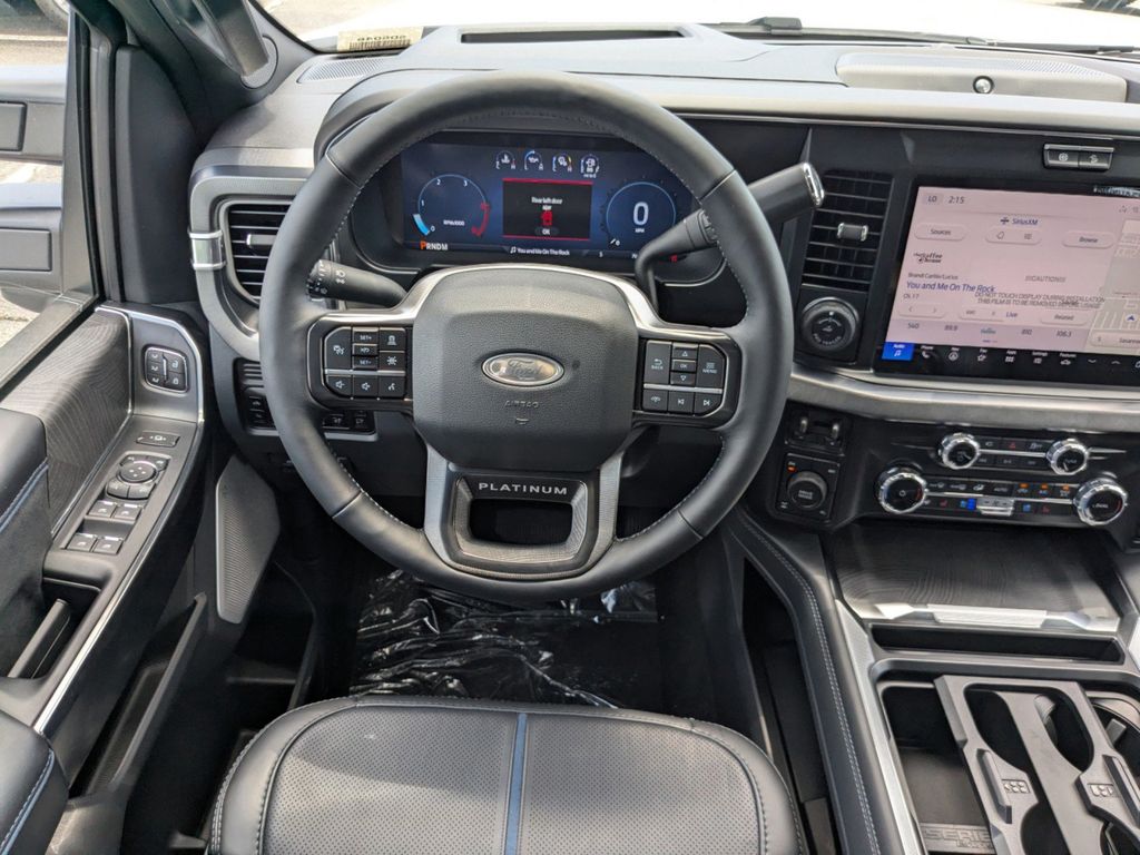 2025 Ford F-350 Super Duty Platinum
