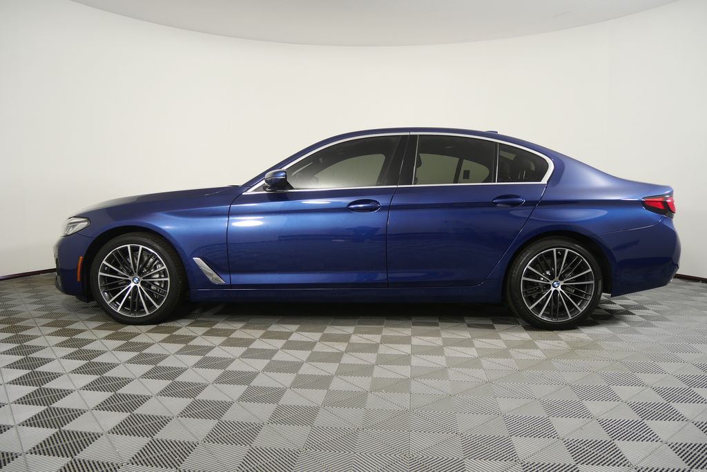 Thumbnail: 2023 BMW 5 Series - 6