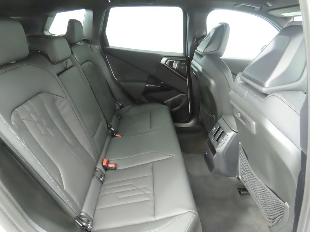 Thumbnail: 2026 BMW X3 - 23