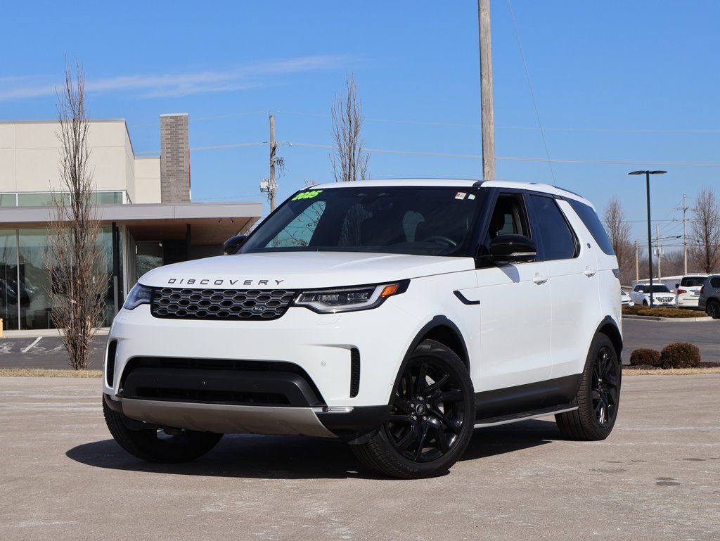 2025 Land Rover Discovery P300 S AWD