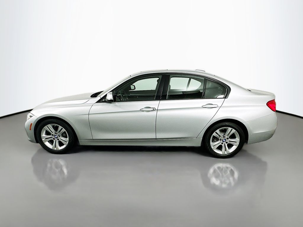 Thumbnail: 2016 BMW 3 Series - 8