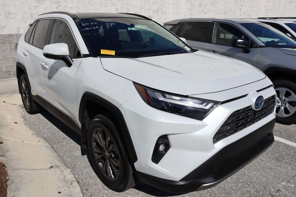 Thumbnail: 2024 Toyota RAV4 - 6