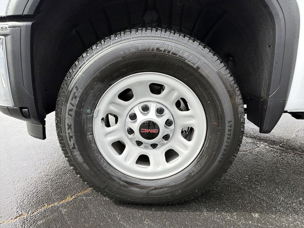 new 2026 GMC Sierra 3500HD car, priced at $72,374