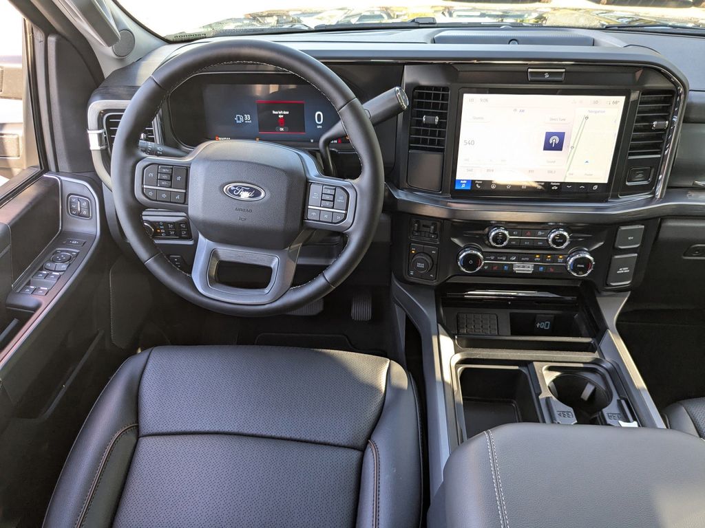 2026 Ford Super Duty F-350 SRW LARIAT