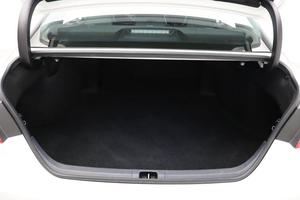 Thumbnail: 2023 Toyota Camry - 22