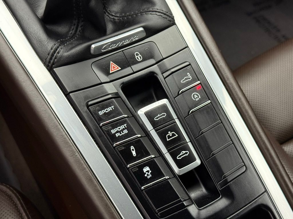 2013 Porsche 911 Carrera S 13