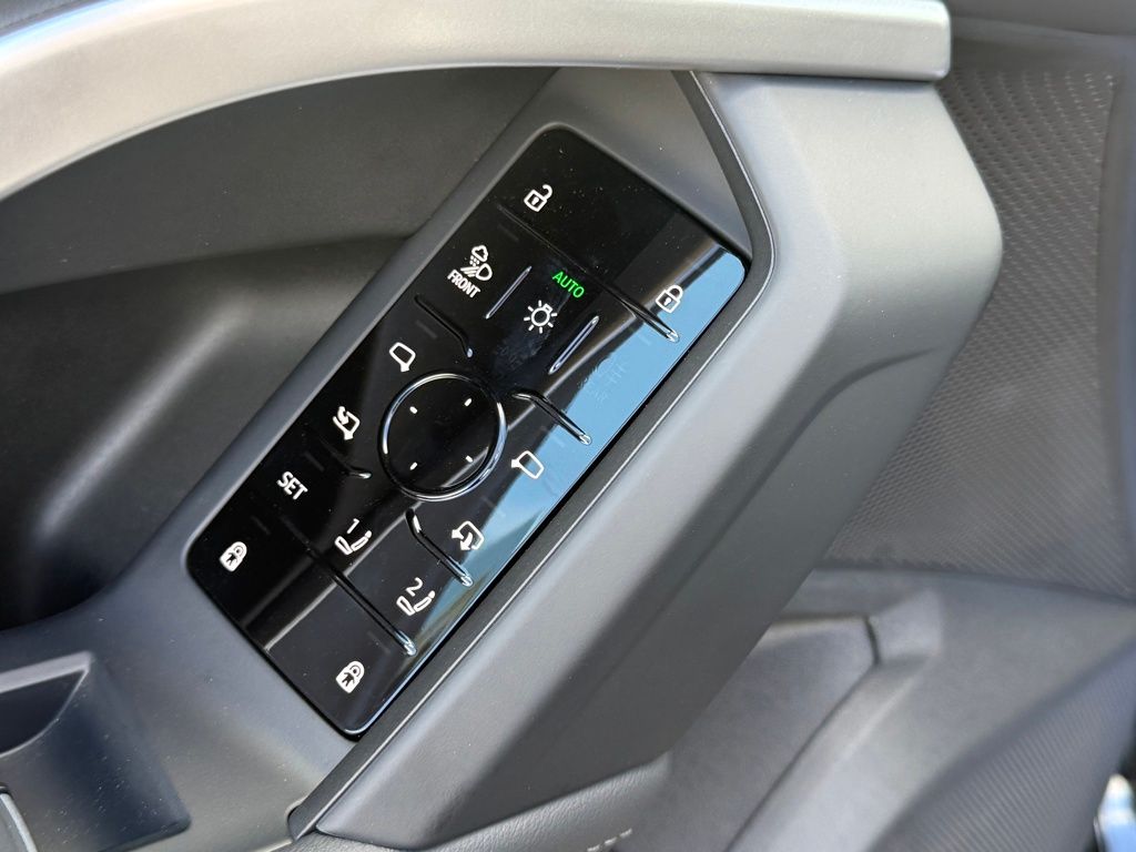 New 2025 Black Audi 2.0T Premium Plus image 63