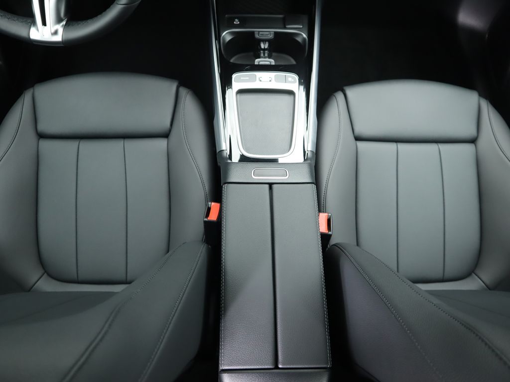2024 Mercedes-Benz EQB 250+ 17