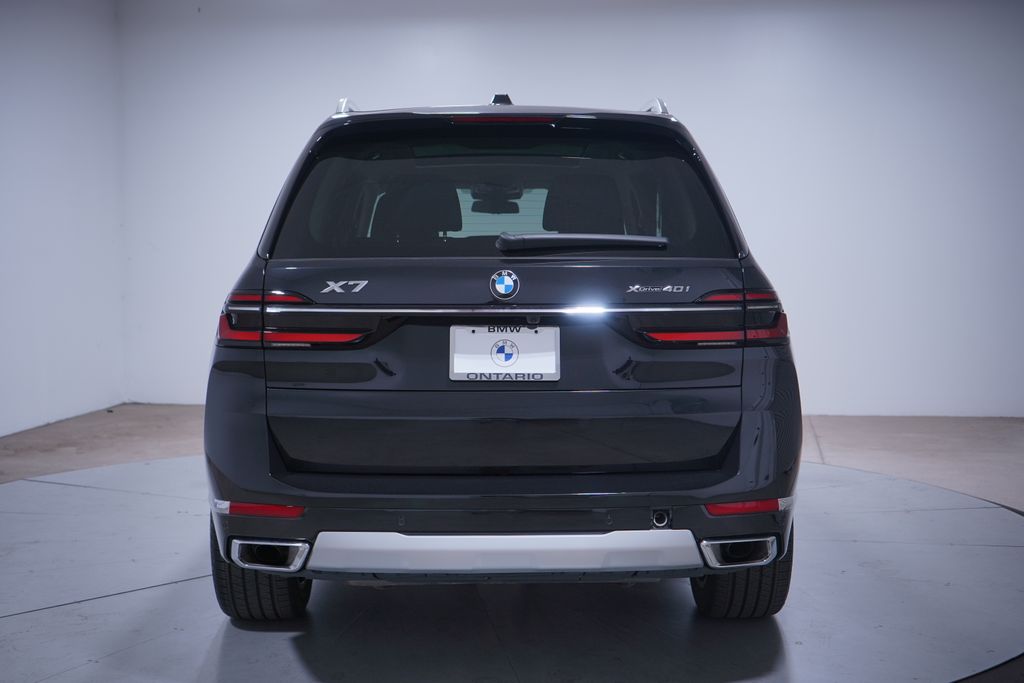 Thumbnail: 2025 BMW X7 - 5