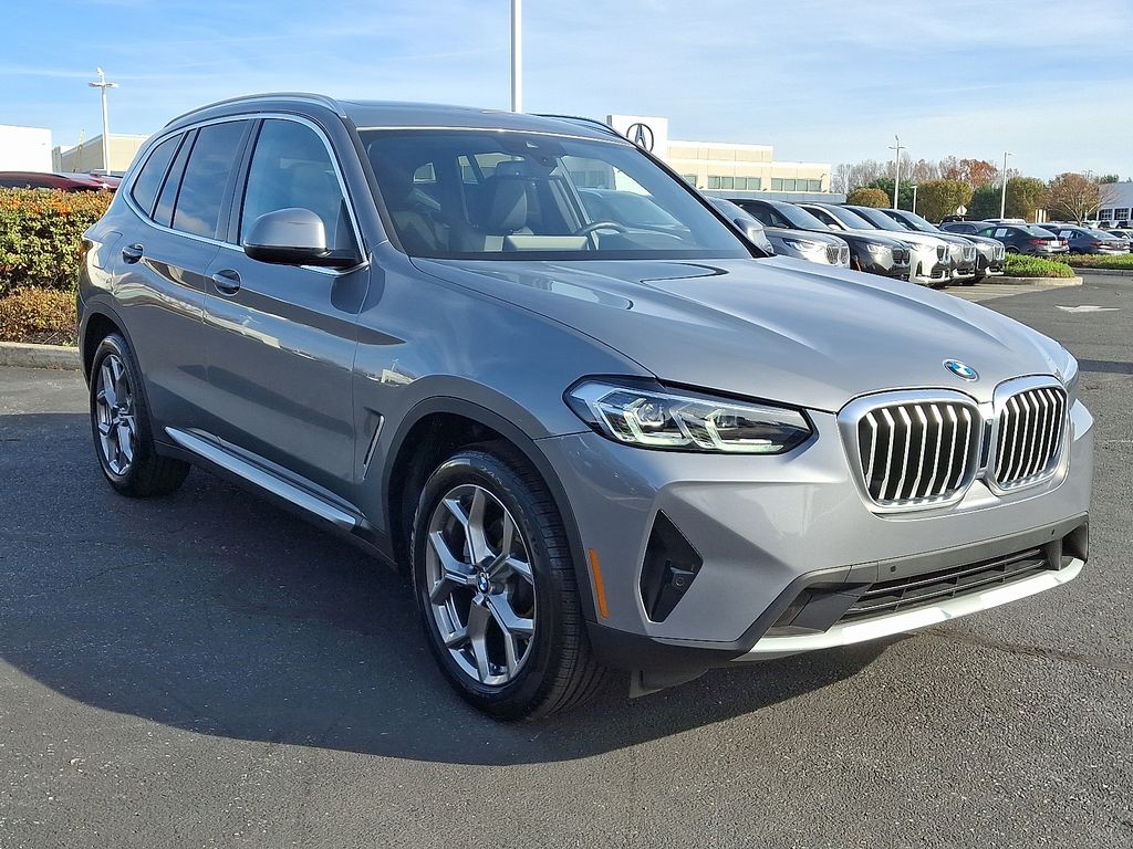 Thumbnail: 2023 BMW X3 - 3