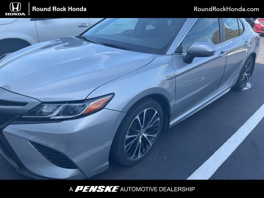 2018 Toyota Camry SE -
                Round Rock, TX