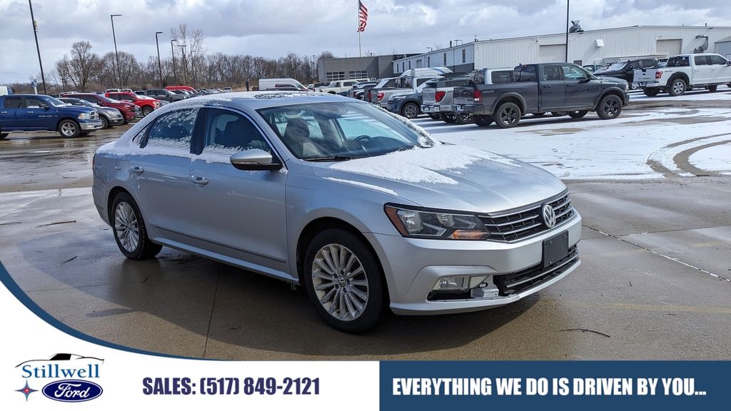 2016 Volkswagen Passat 1.8T SE