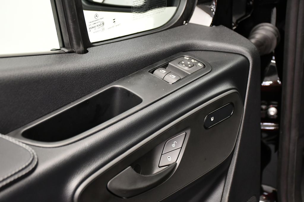 Thumbnail: 2026 Mercedes-Benz Sprinter - 25