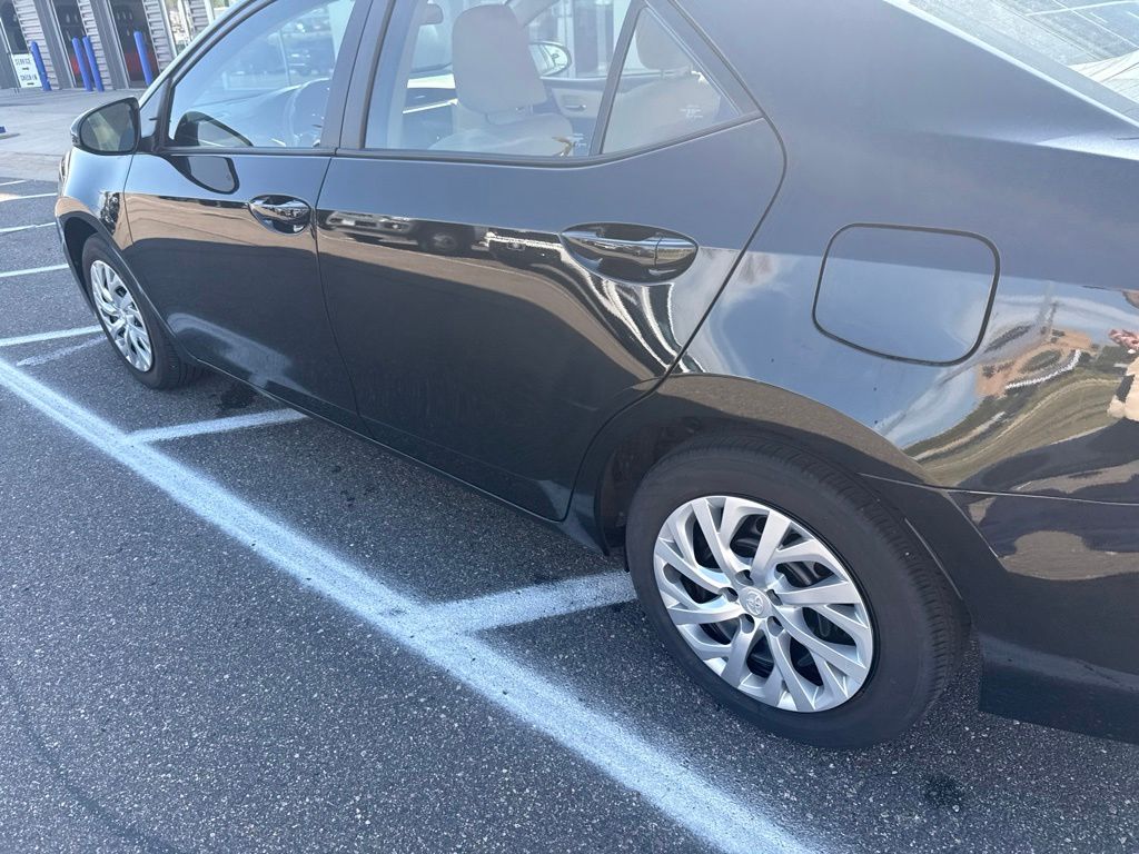 2019 Black Sand Pearl Toyota Corolla LE w/Toyota Safety Sense FWD Sedan