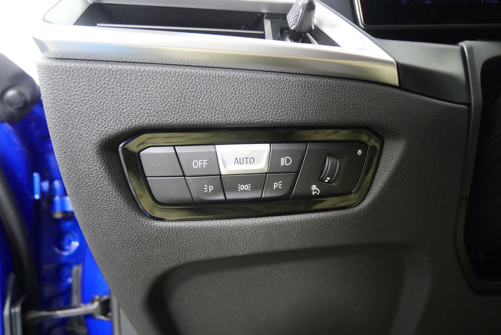 2025 BMW 2 Series 230i 15