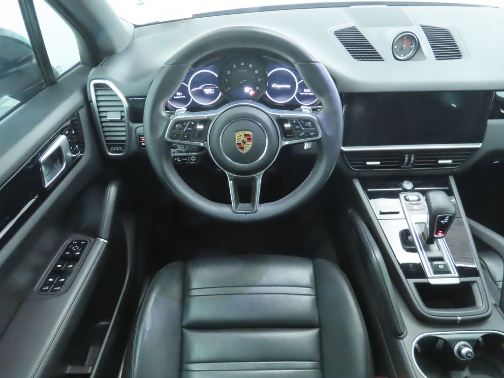 Thumbnail: 2019 Porsche Cayenne - 10