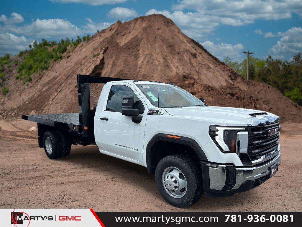 Summit White 2026 GMC Sierra 3500HD Pickup Truck Four-Wheel Drive Automatic