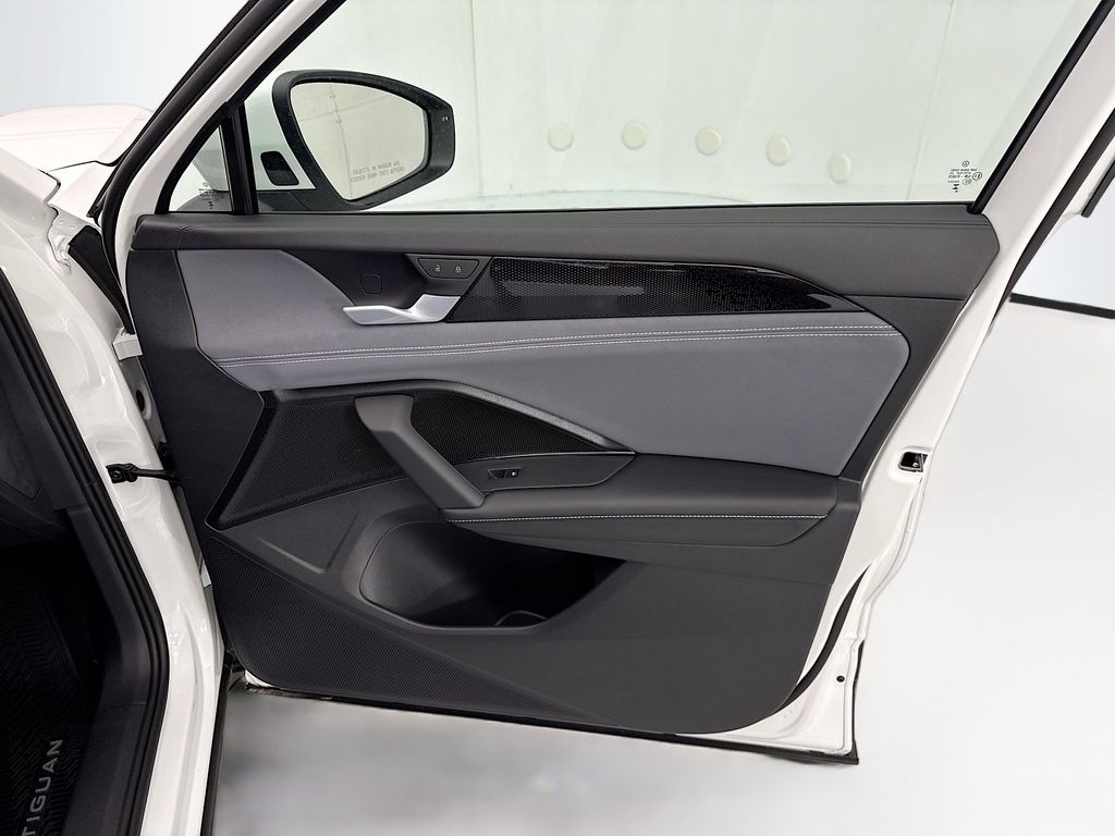Thumbnail: 2026 Volkswagen Tiguan - 21
