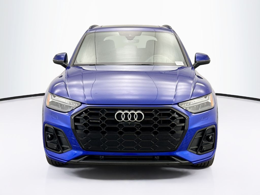 Thumbnail: 2022 Audi Q5 - 2