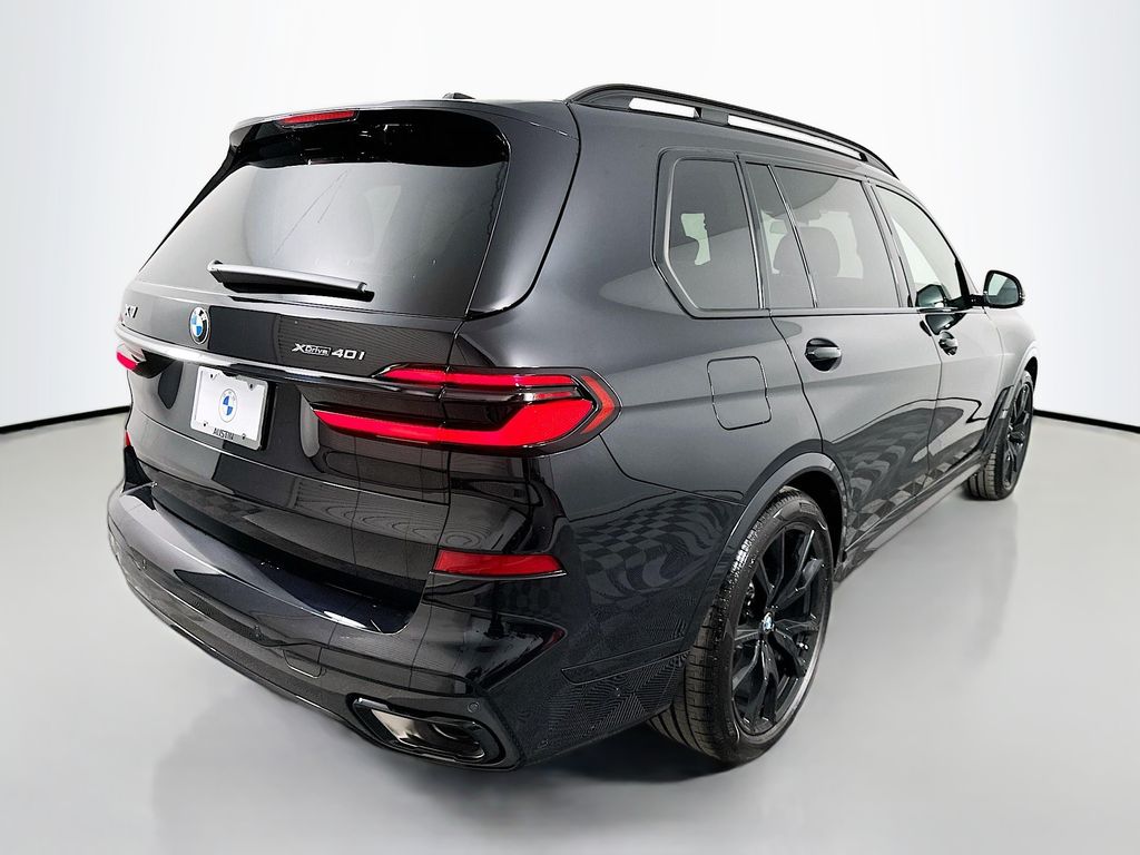 Thumbnail: 2026 BMW X7 - 5