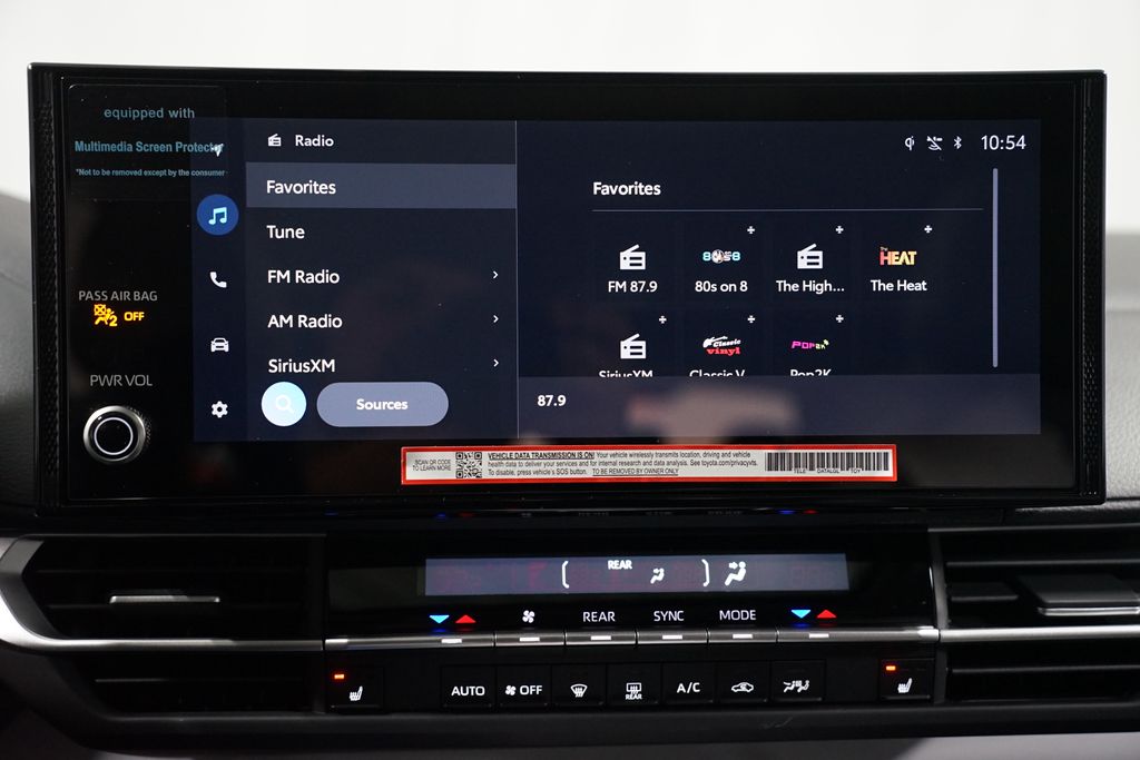 Thumbnail: 2025 Toyota Sienna - 18