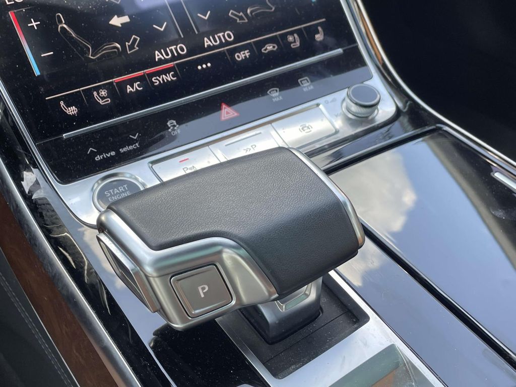 Used 2024  Audi L 55 image 29