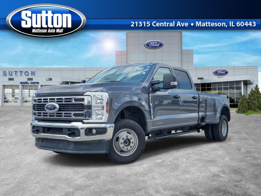 Gray Metallic 2024 Ford F-350 Super Duty Pickup Truck Four-Wheel Drive Automatic