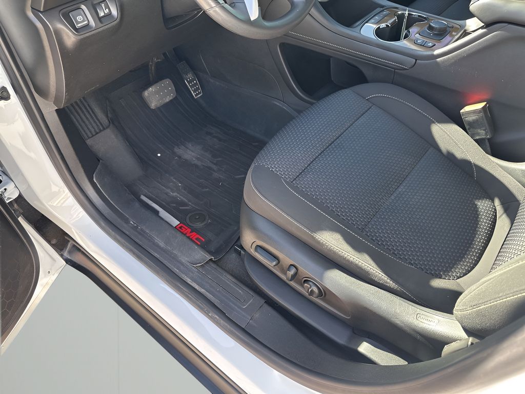 Used Car 2022 Gmc Acadia  Sle For Sale Under $25,000 In Austin, Texas