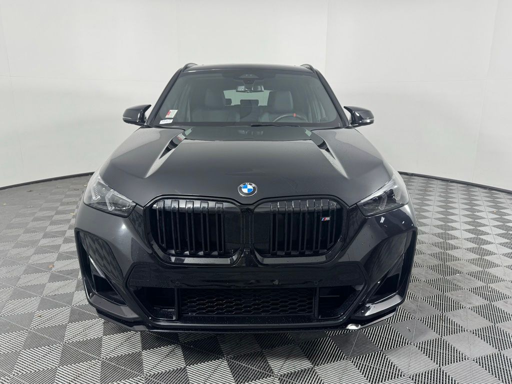 Thumbnail: 2025 BMW X1 - 2