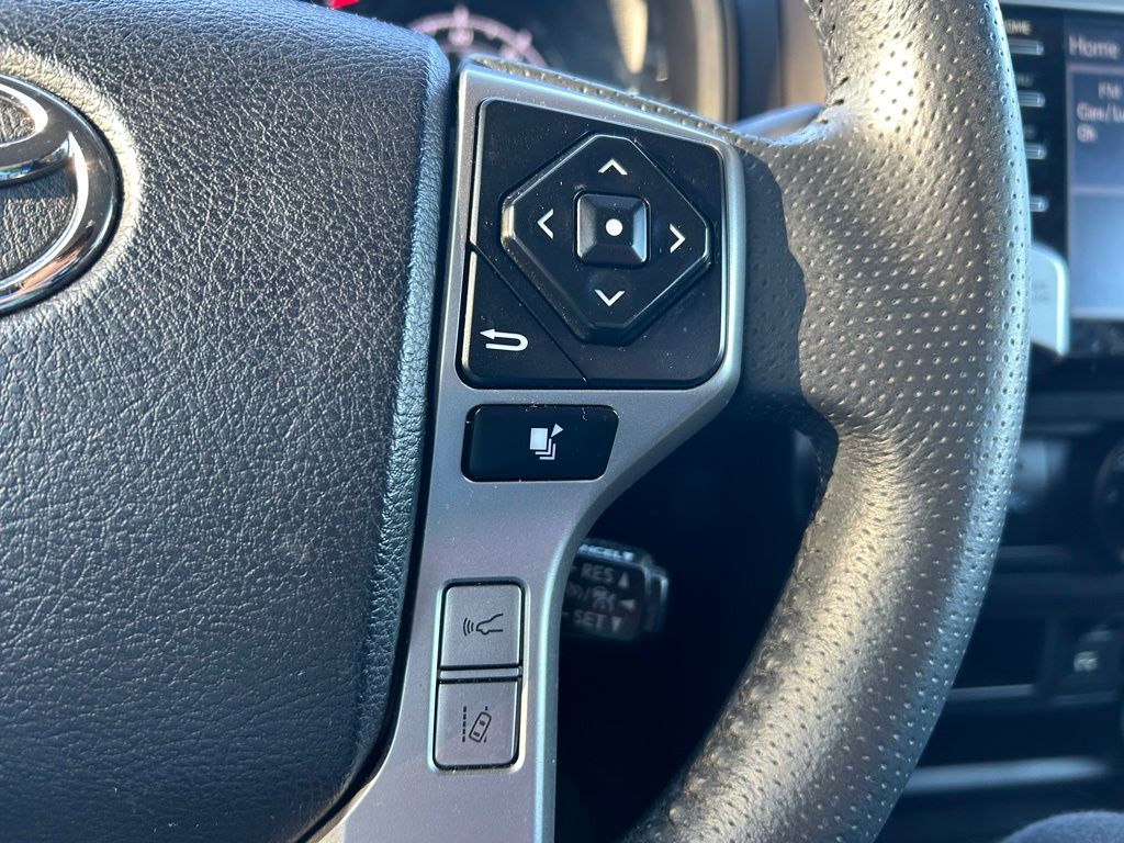 Thumbnail: 2024 Toyota 4Runner - 19