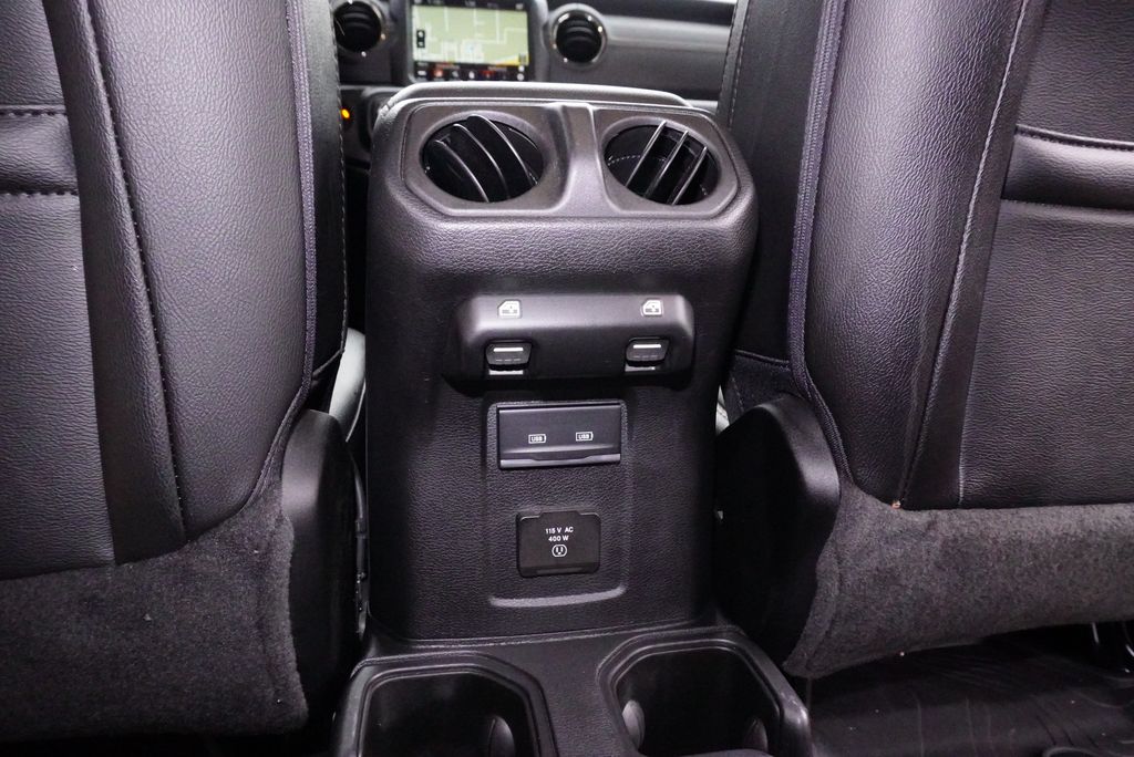 Used Car 2023 Jeep Gladiator  High Altitude For Sale Under $40,000 In Weatherford, Texas