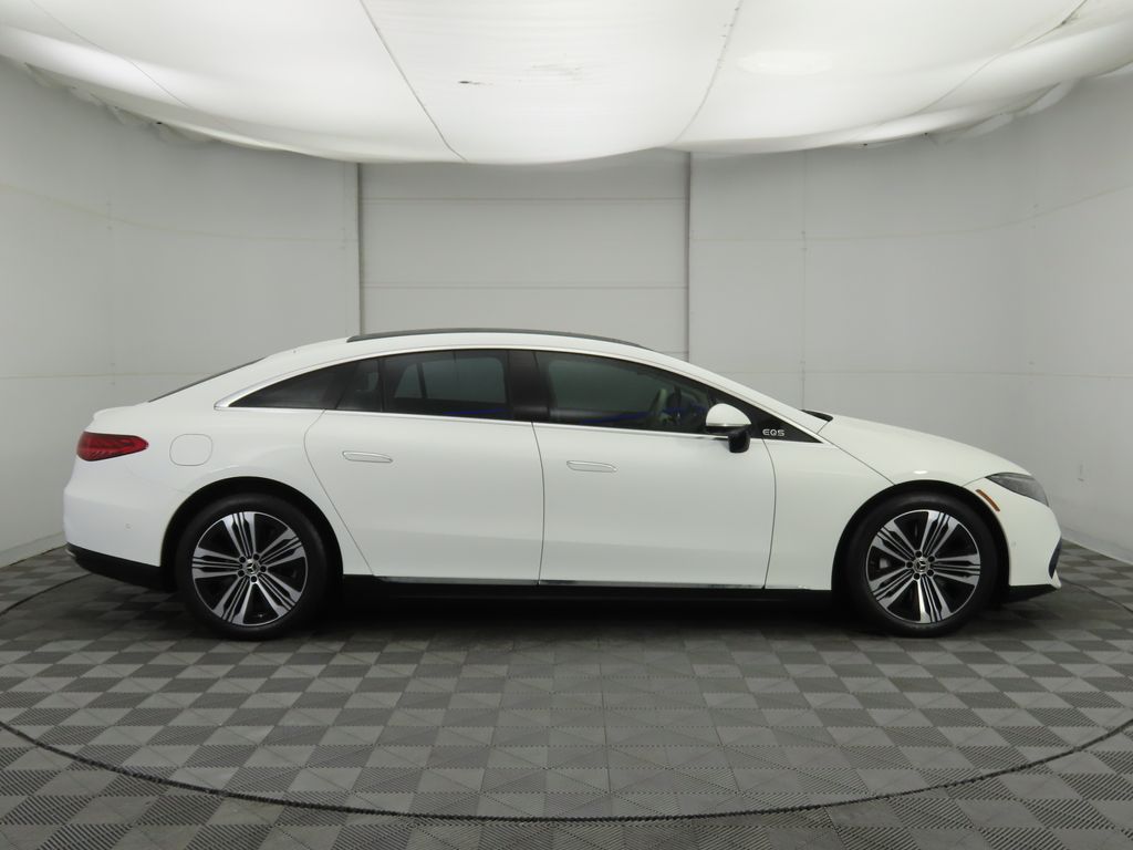 Thumbnail: 2023 Mercedes-Benz EQS - 4