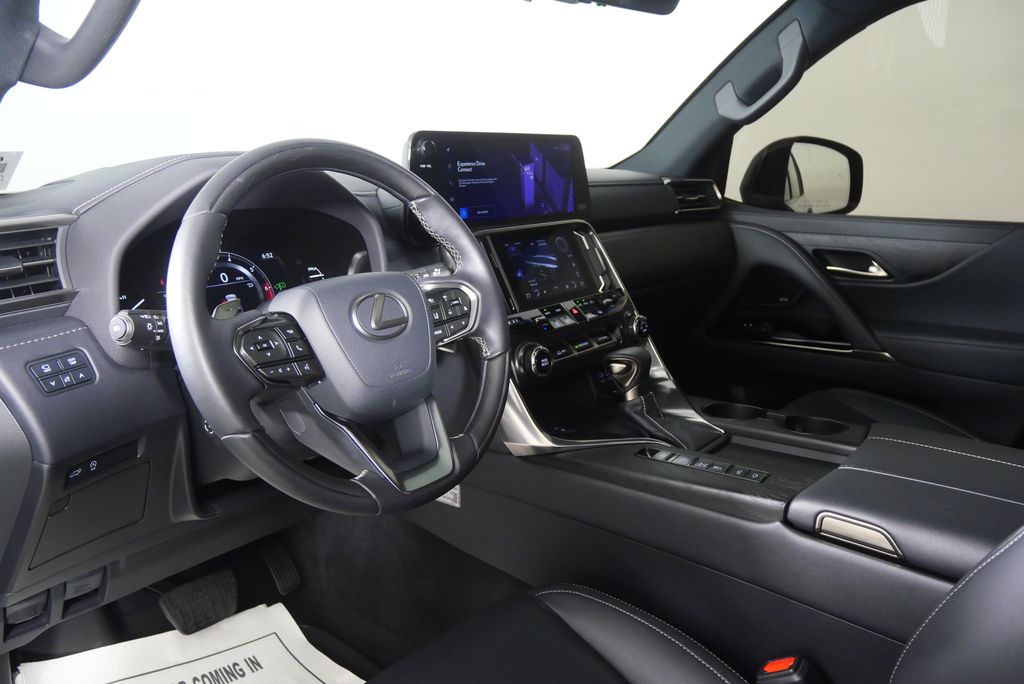 Thumbnail: 2024 Lexus LX - 14