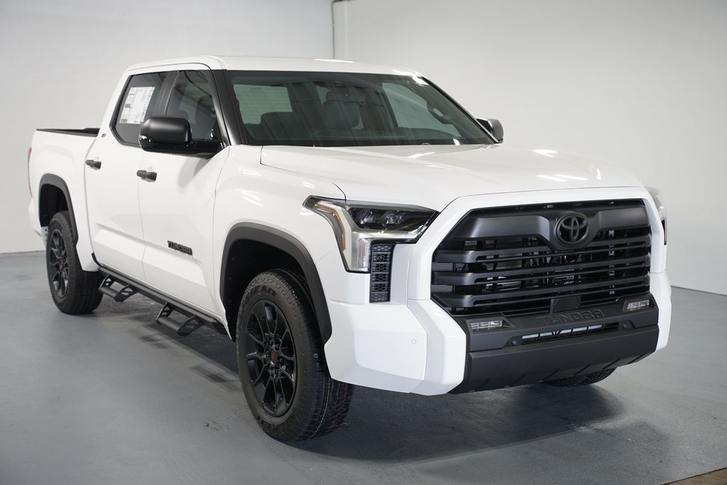 Thumbnail: 2025 Toyota Tundra - 3