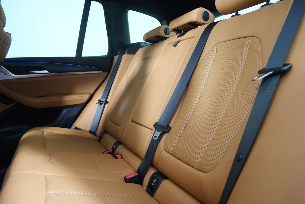 Thumbnail: 2023 BMW X3 - 16