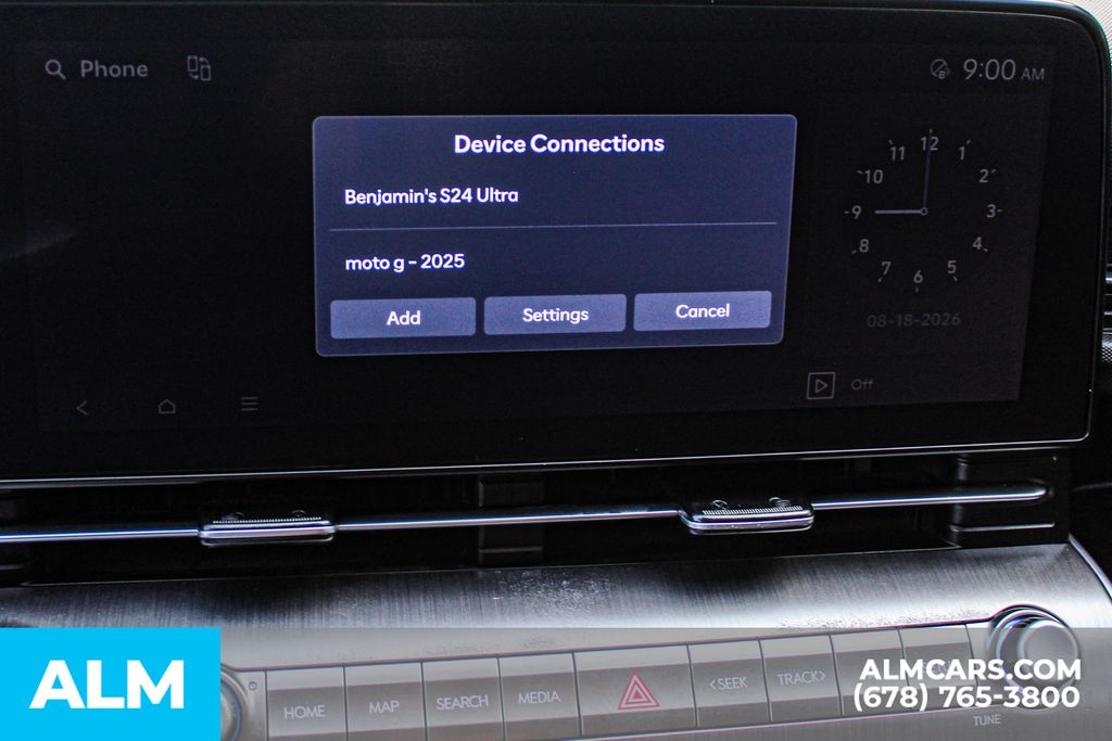 Used 2025 White Hyundai SEL image 36