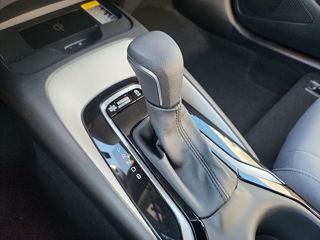 Thumbnail: 2025 Toyota Corolla - 17