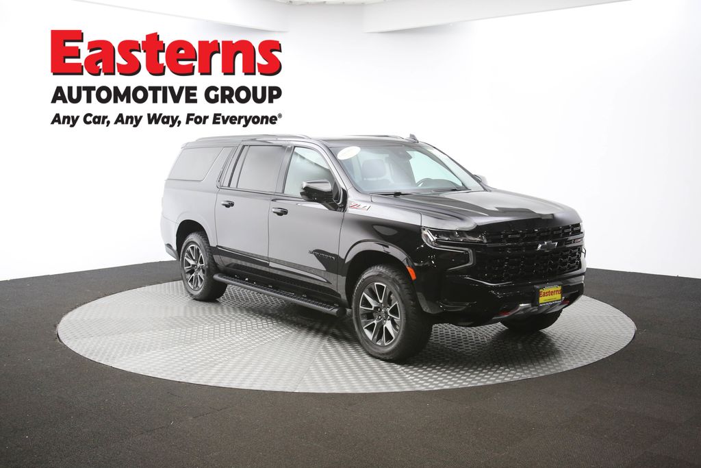 Used 2023 Black Chevrolet Z71 image 55