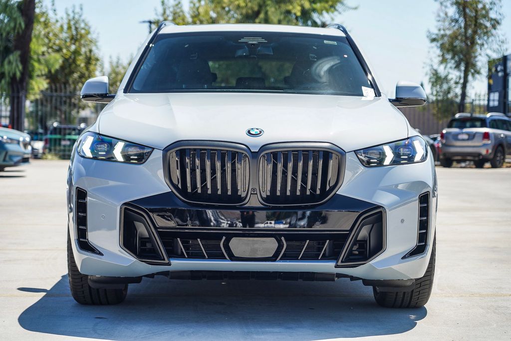 2025 BMW X5 xDrive50e 4