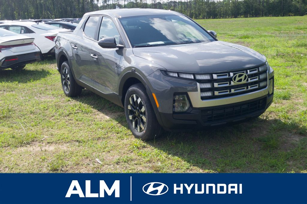 2025 Hyundai Santa Cruz SE photo 2