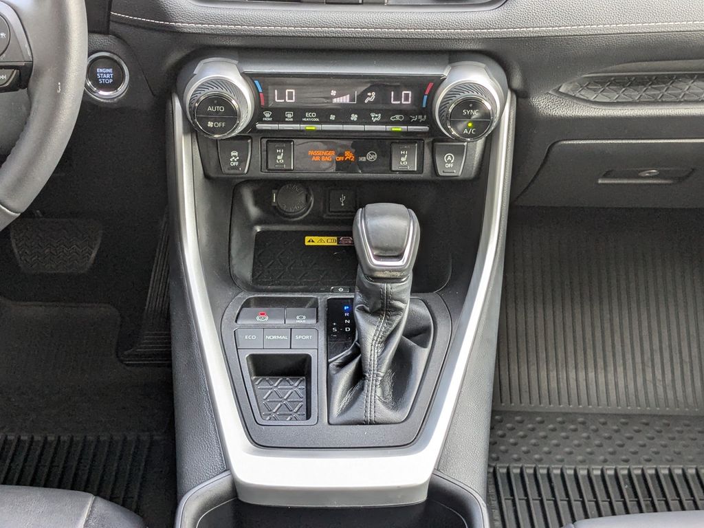 Used 2022 Toyota RAV4 SUV