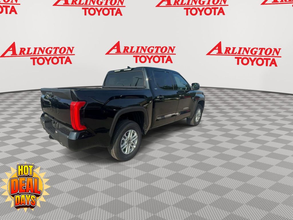 2025 Toyota Tundra SR5 - Photo 12