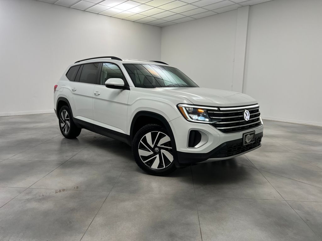 2024 Volkswagen Atlas SE FWD with Technology