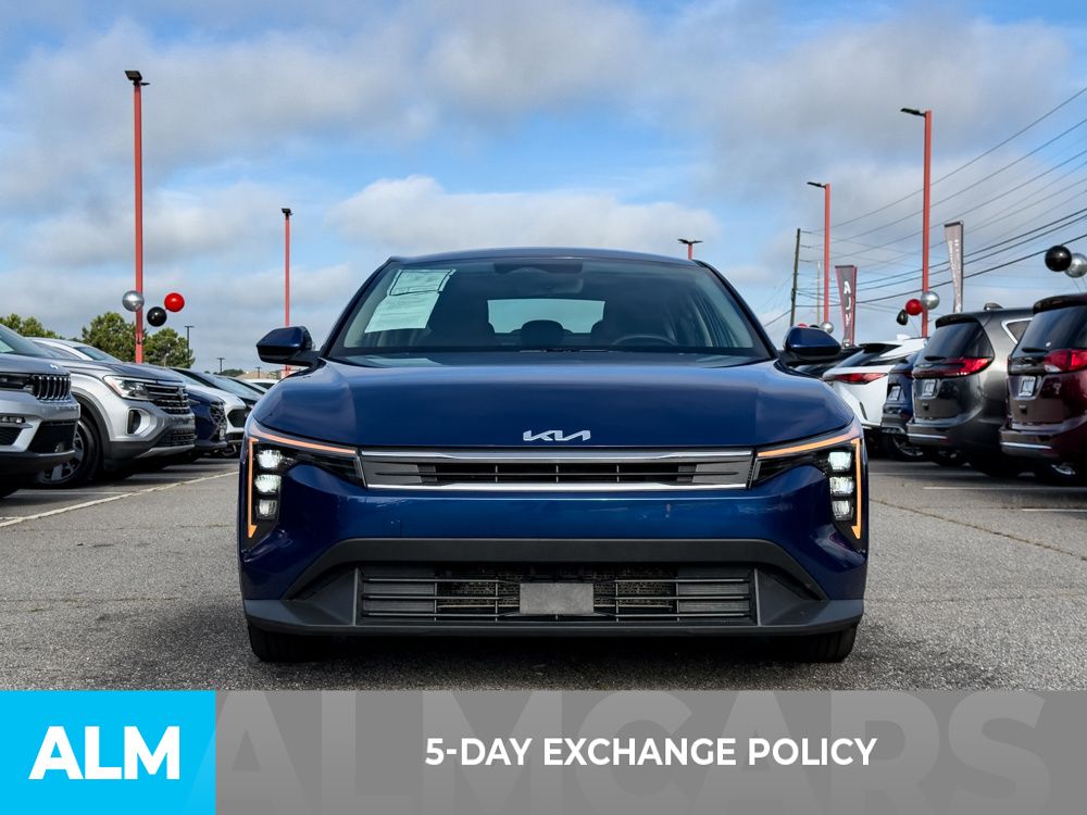 Used 2025 Blue Kia LXS image 3